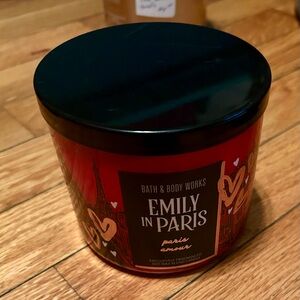 Bath and Body Works 3 Wick Candle- Emily In Paris: Paris Amour
